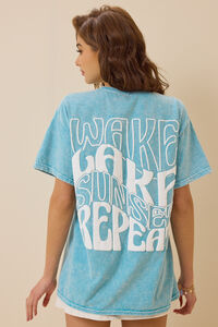 Wake Lake Sunset Repeat Tee Detail 3 - Altar'd State