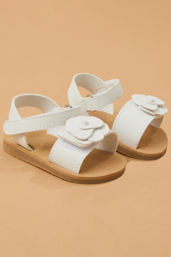 Kayley Floral Petal Sandal Detail 2 - Altar'd State