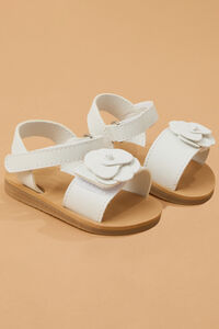 Kayley Floral Petal Sandal Detail 2 - Altar'd State