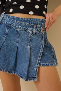 Nara Denim Skort Detail 2 - Altar'd State