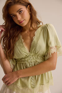 Evanelle Lace Babydoll Top Detail 2 - Altar'd State