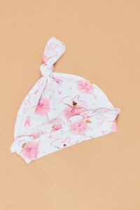 Ribbon Ballerina Swaddle and Hat Detail 4 - Altar'd State