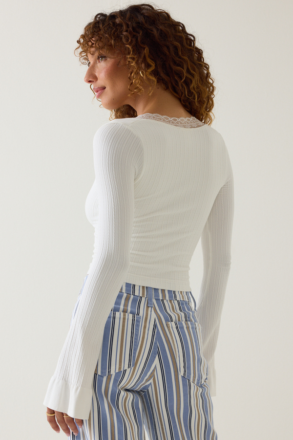 Kayda Lace Top Detail 4 - Altar'd State