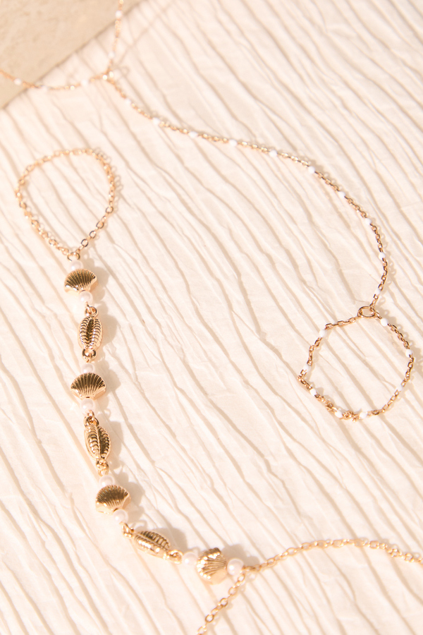 Shell Gold Hand Chain Detail 3 - Altar'd State