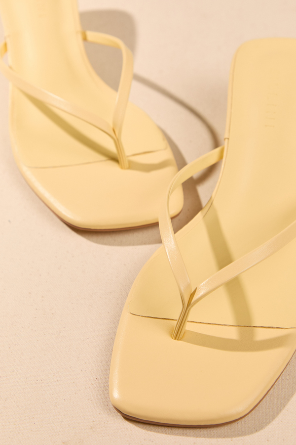 Billini Bryony Kitten Heel Detail 2 - Altar'd State