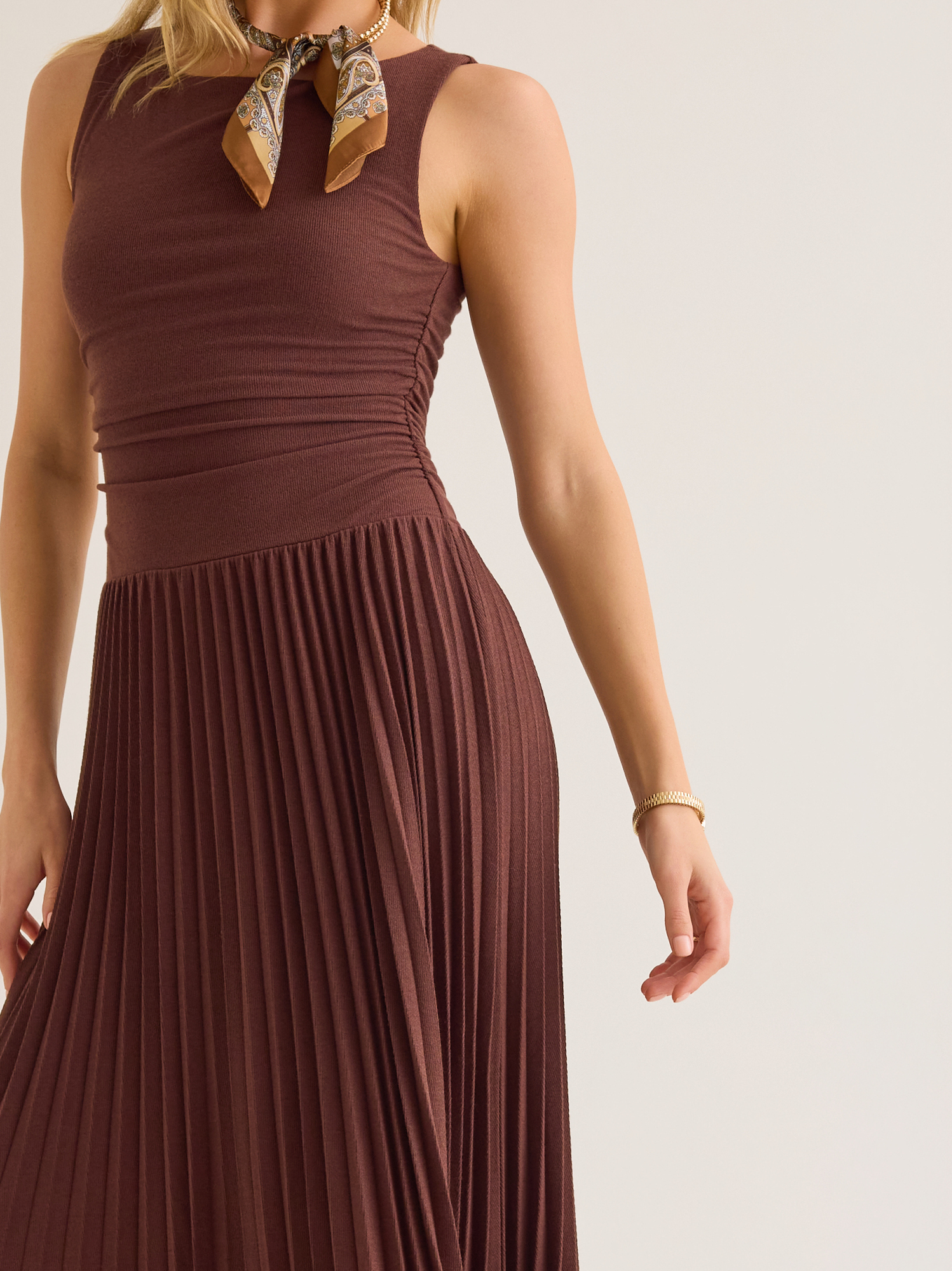 brown sweater maxi dress Ashlyn in Alexander McQueen, Pippa Middleton Turtleneck dress with 392 Length (Inches):52 Venae Sweater Maxi Dress