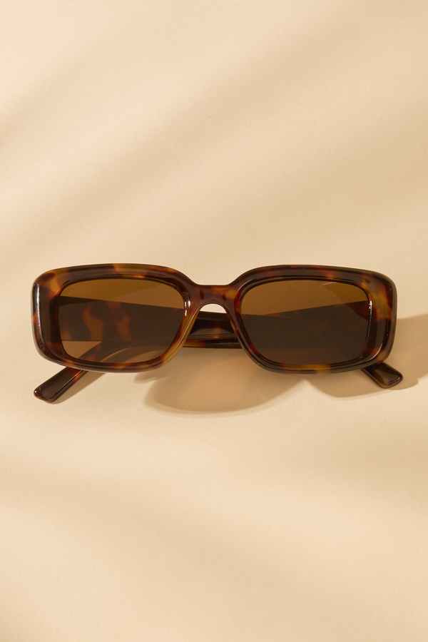 Frankie Rectangle Sunglasses - Altar'd State