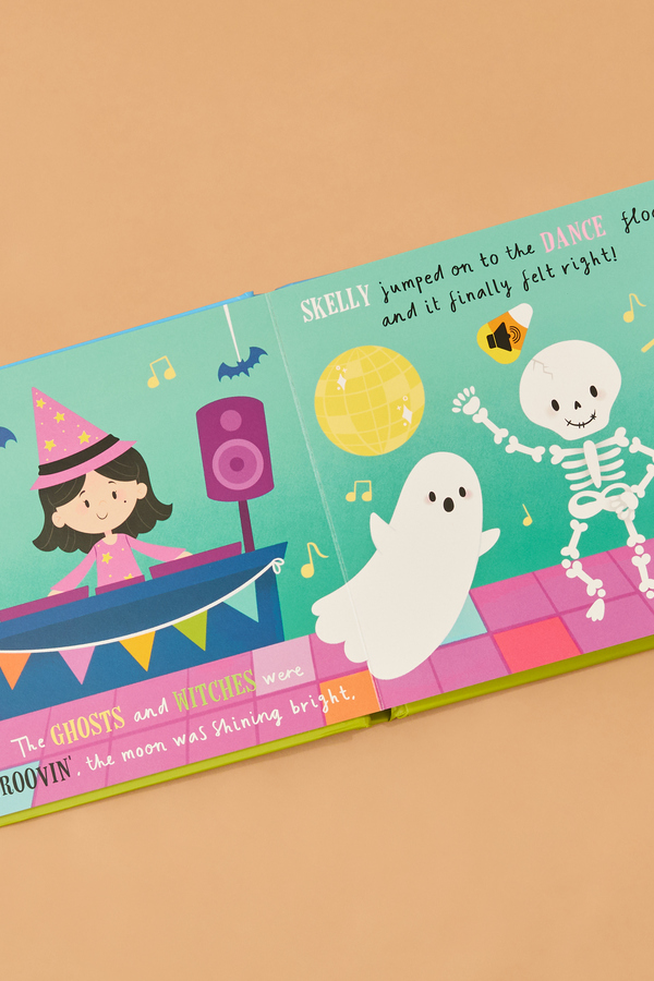Shaky Bones Skelly Book Detail 3 - Altar'd State