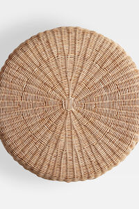 Marina Woven Side Table Detail 3 - Altar'd State