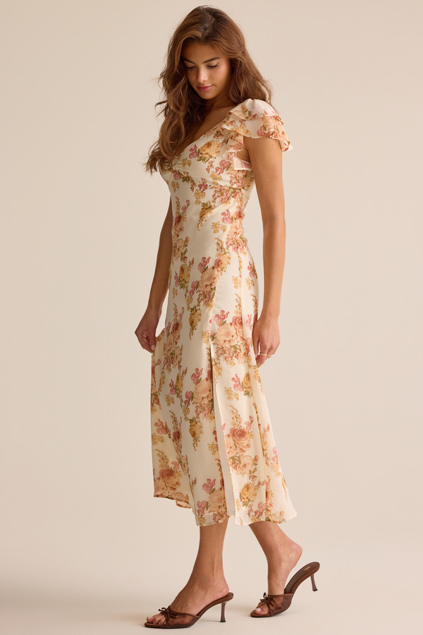Brynleigh Maxi Dress Detail 4 - Altar'd State