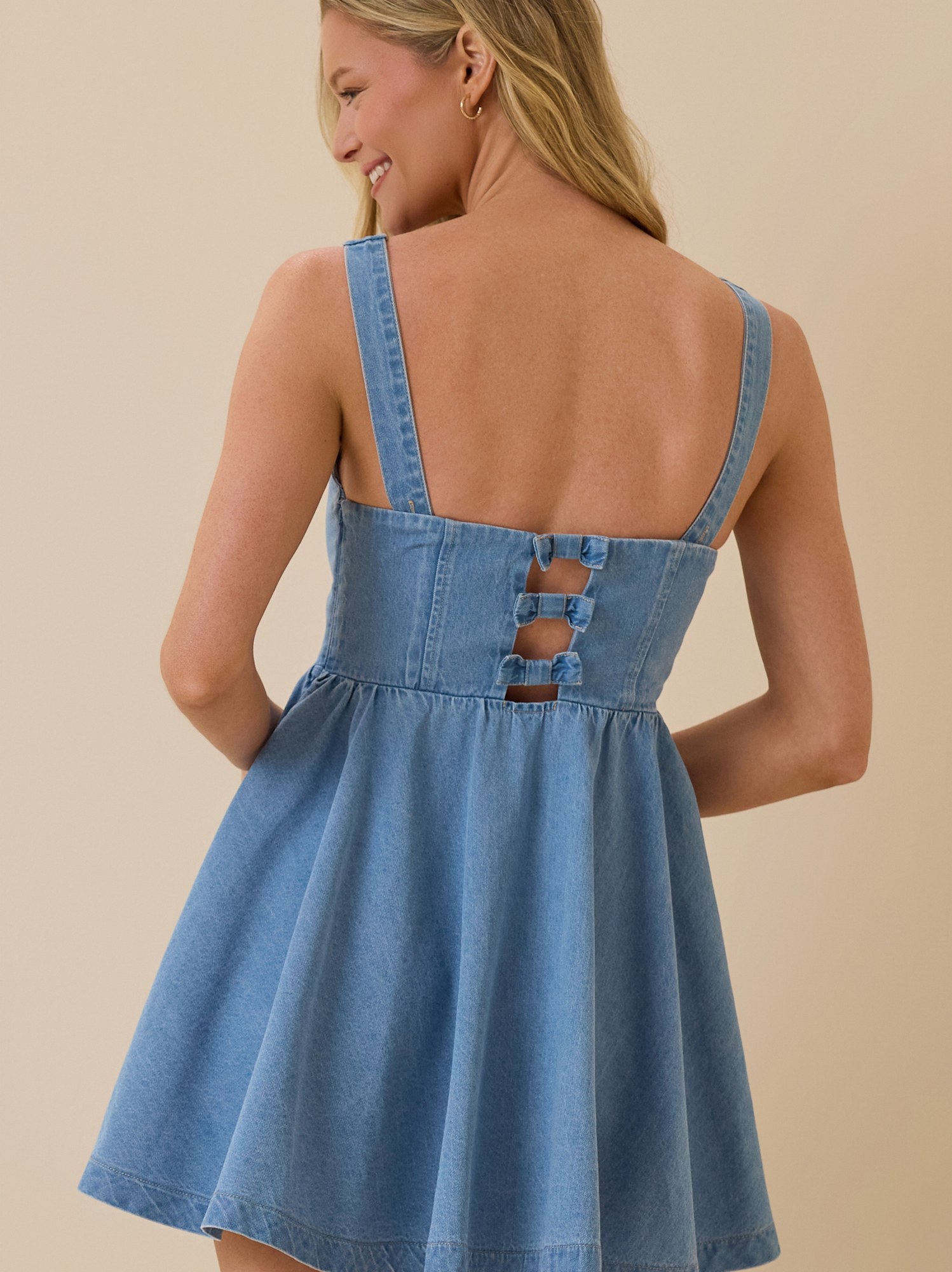 Altar'd State | Nae Denim Bow Dress | DENIM-BLUE | Material: 100% Cotton | XS