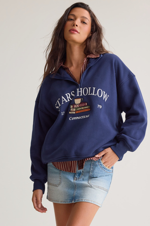 Reading In Stars Hollow Pullover - Altar'd State - 