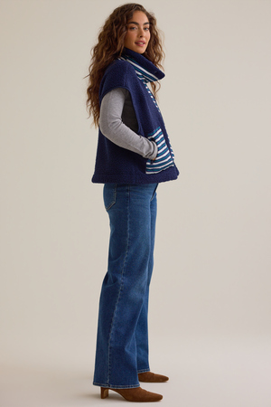 Ava Fleece Vest - Altar'd State - 