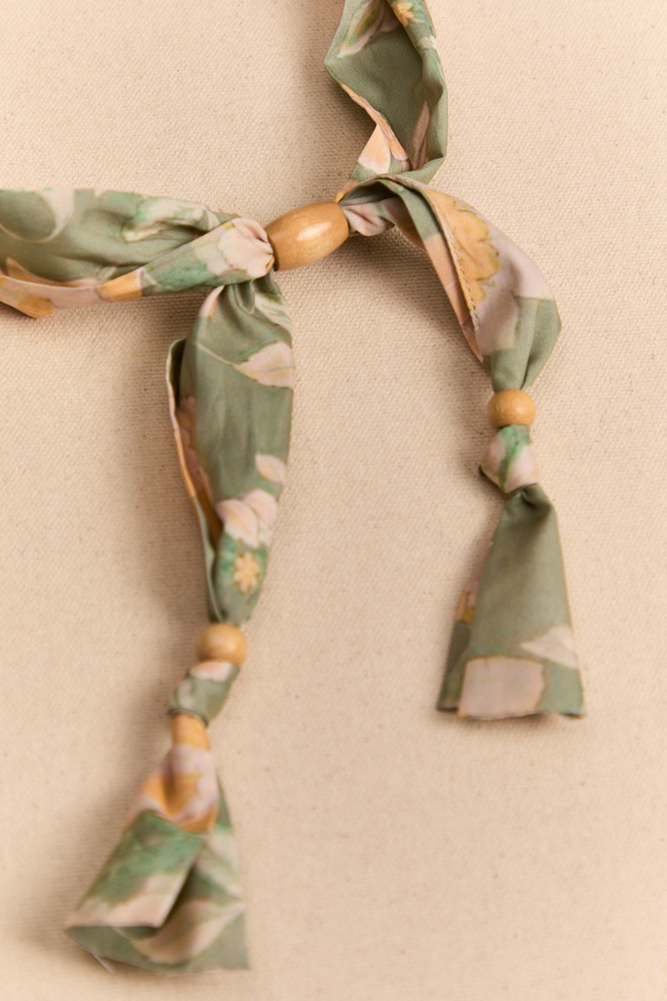 Willow Beaded Scarf Necklace Detail 3 - Altar'd State