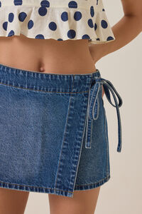Dixie Side Tie Denim Skort Detail 2 - Altar'd State
