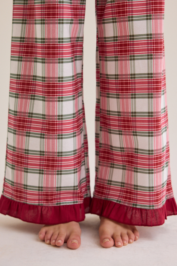 Plaid Wishes Mama Lounge Set Detail 4 - Altar'd State