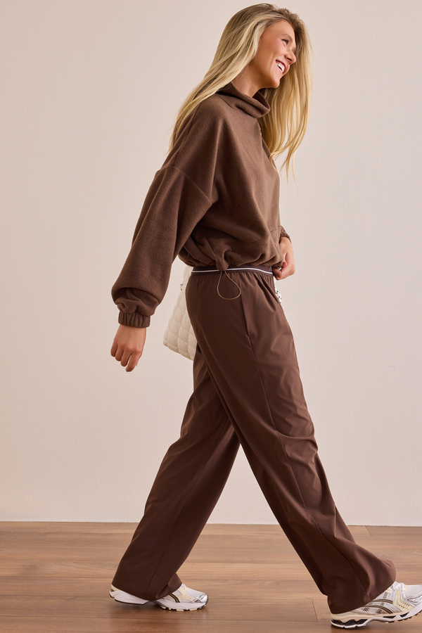 Basecamp Polar Fleece Pullover Detail 3 - Altar'd State