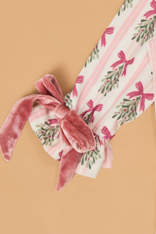 Mistletoe Magic Pajama Set Detail 4 - Altar'd State