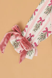 Mistletoe Magic Pajama Set Detail 4 - Altar'd State
