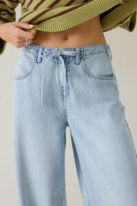 Janae High-Rise Jean Detail 3 - Altar'd State