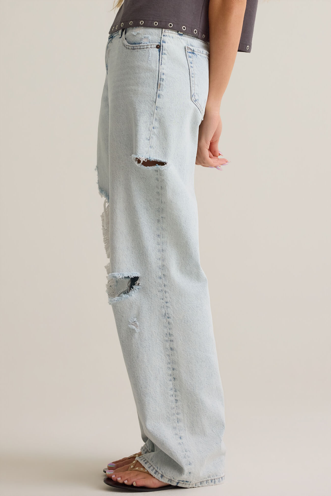 Miranda Distressed Jeans