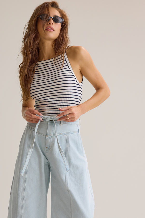 Moxie Barrel Tie Pants Detail 3 - Altar'd State