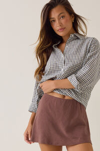 Callie Linen Skort Detail 2 - Altar'd State
