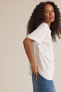 Girl Mom Floral Tee Detail 5 - Altar'd State