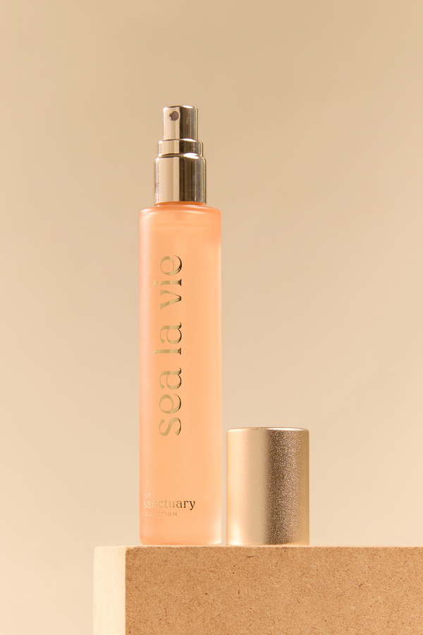 Sea La Vie Travel Scent Detail 3 - Altar'd State