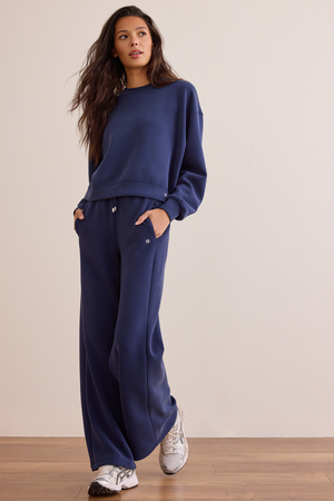 Supersoft Crew Pullover - Altar'd State - 