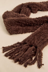 Malani Faux Fur Scarf Detail 2 - Altar'd State