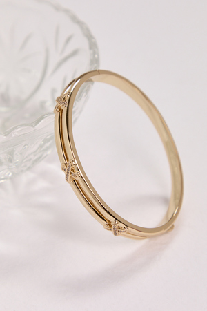 Criss-Cross Bangle Bracelet - Altar'd State
