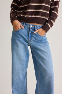 April Baggy Jean Detail 2 - Altar'd State