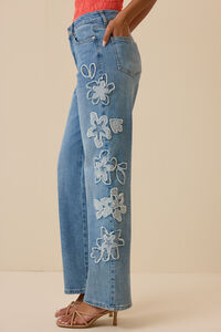Pollie Patched Jeans Detail 4 - Altar'd State