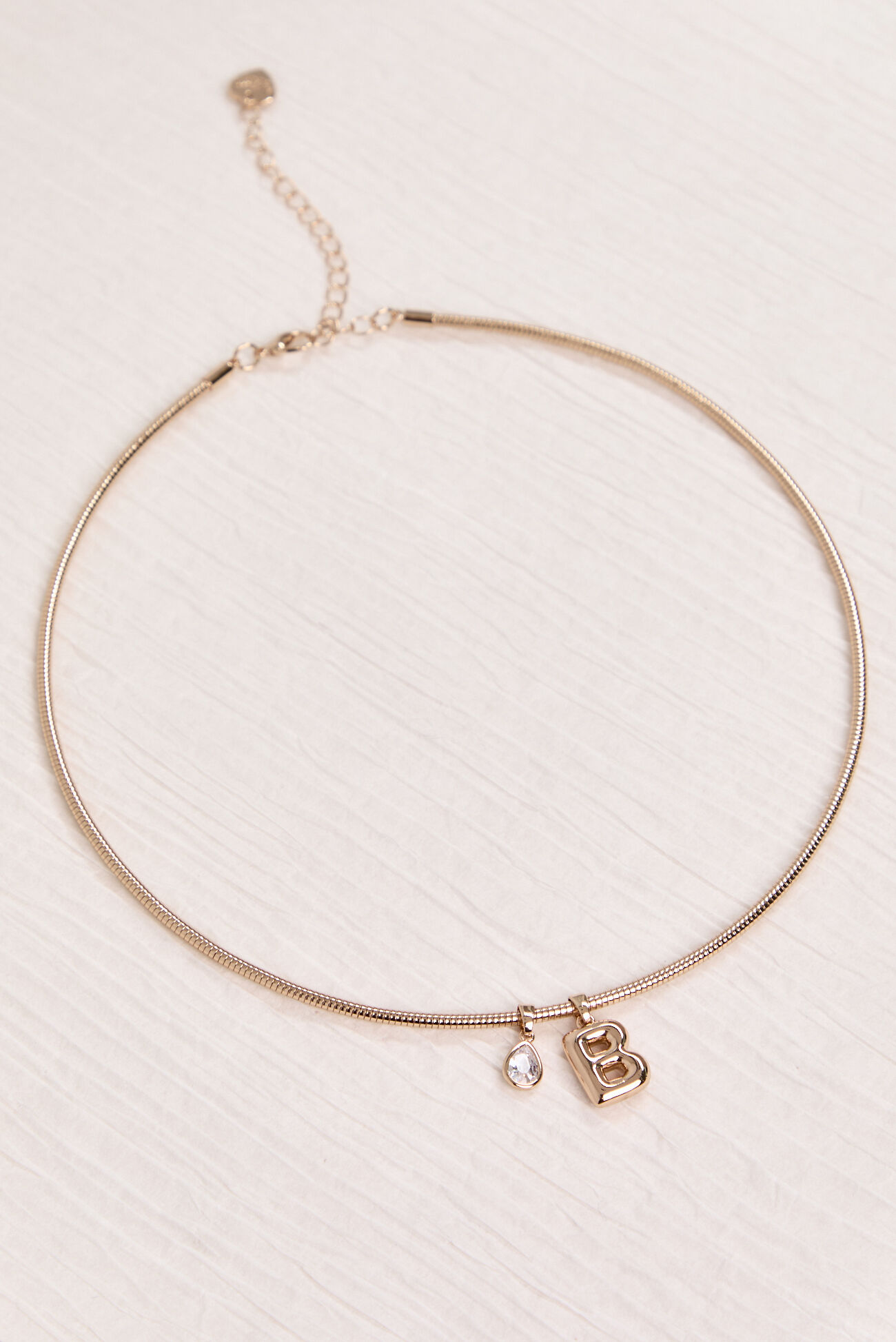 The Initial Choker B
