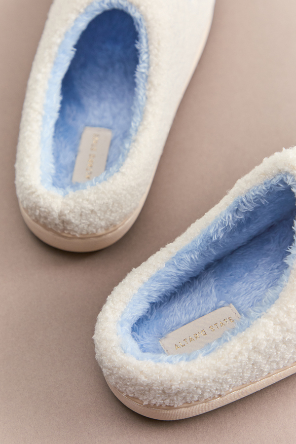 Nana Slipper Detail 3 - Altar'd State