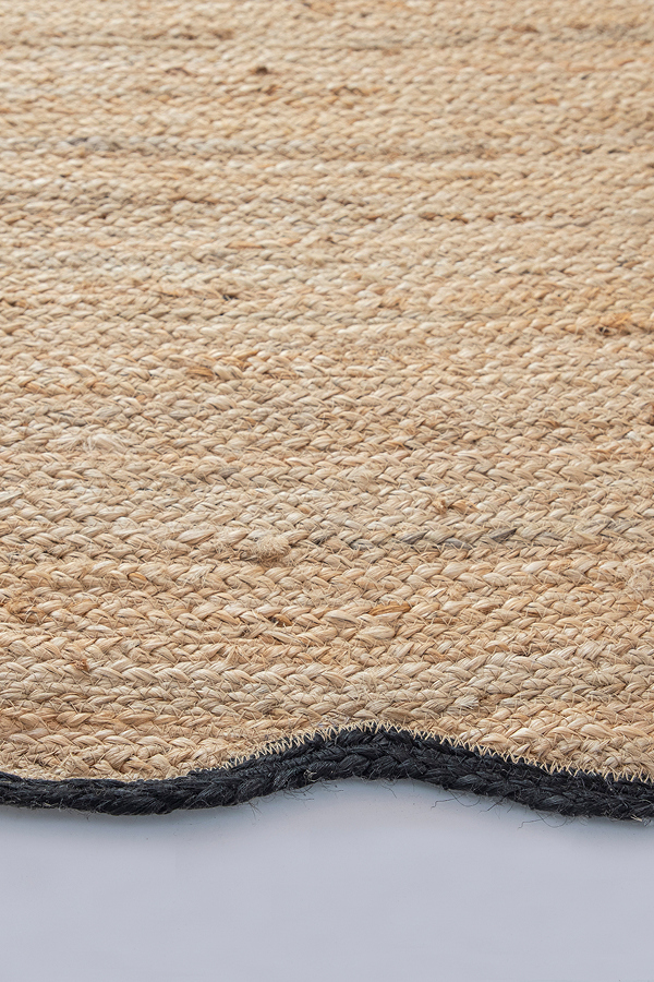 Nicole Flatweave Rug Detail 6 - Altar'd State