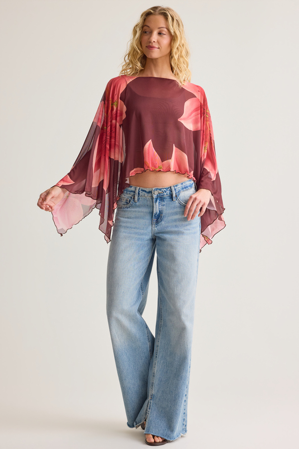 Brielle Floral Poncho Detail 2 - Altar'd State
