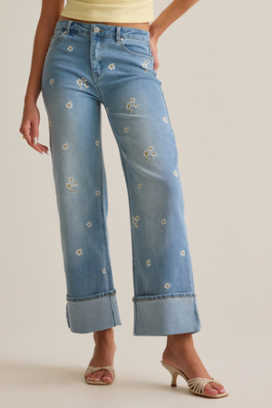 Lessie Daisy Jeans - Altar'd State - 