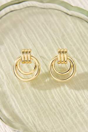 18K Gold Doorknocker Hoop Earrings - Altar'd State - 