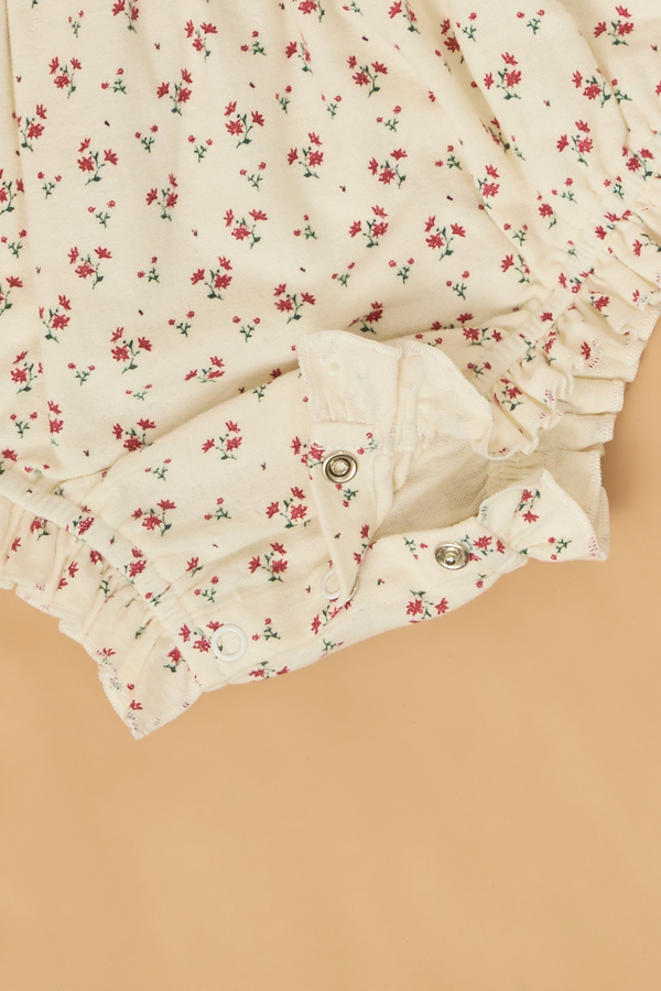 Ella Velvet Trim Floral Bubble Detail 4 - Altar'd State