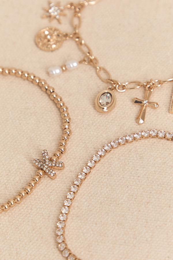 K Charm Bracelet Set Detail 2 - Altar'd State