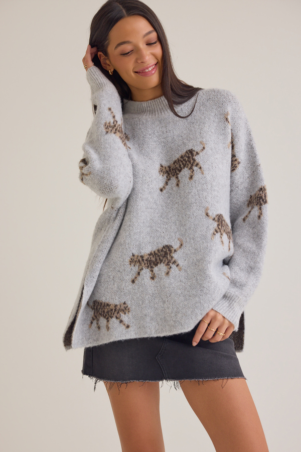 Kerri Cheetah Pullover Tunic Sweater Detail 2 - Altar'd State
