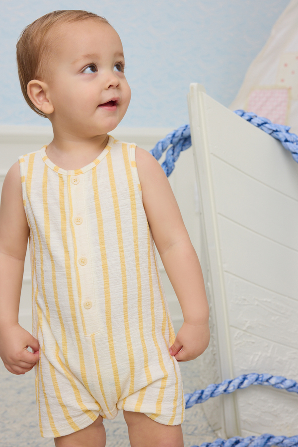 Murphy Stripe Shortall Detail 2 - Altar'd State