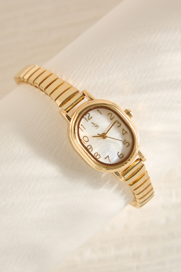 Iris Oval Face Watch Detail 3 - Altar'd State