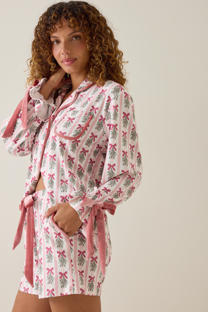 Mistletoe Magic Mama Pajama Set - Altar'd State