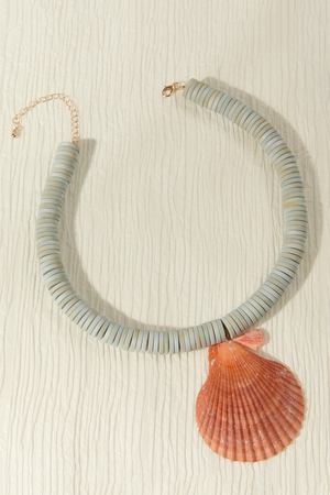 Skye Statement Shell Necklace - Altar'd State - 