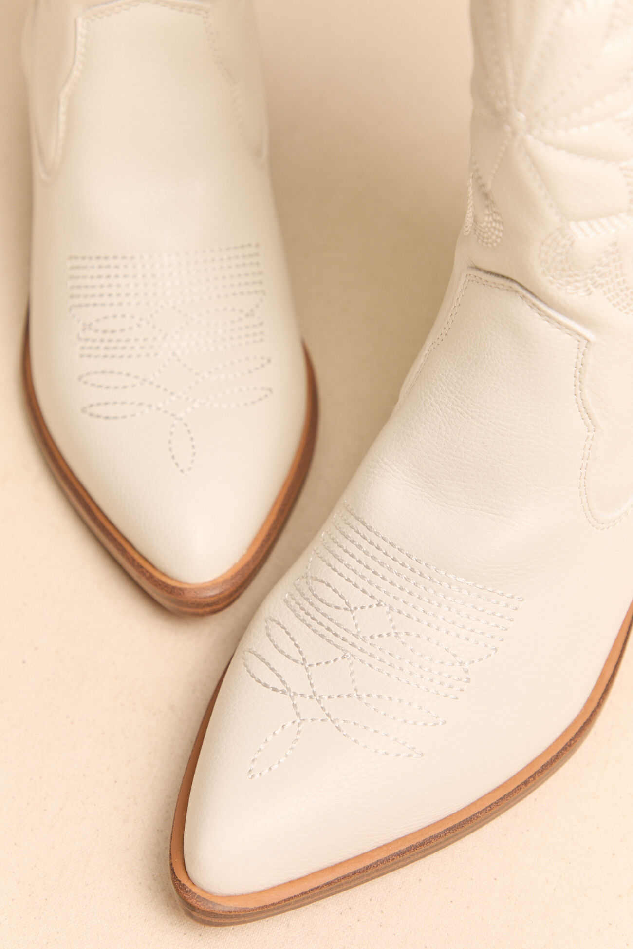 Leila Bow Western Boots