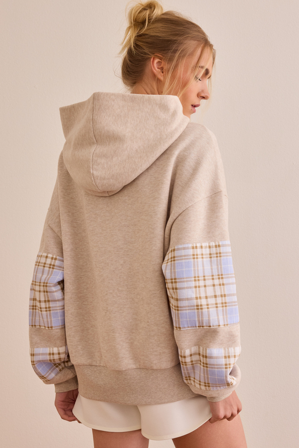 Crunchtime Plaid Patch Hoodie Detail 5 - Altar'd State